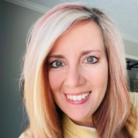 Holly McCall Email & Phone Number