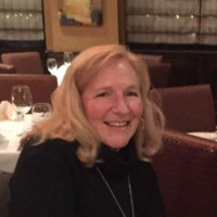 FROSCH Employee Roxanne Davis's profile photo