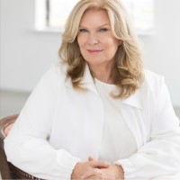 Visavie  Employee Nancy Girard's profile photo
