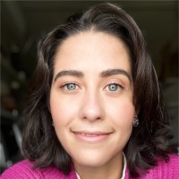 Fernanda Arruda Email & Phone Number