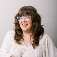 2tarts Bakery Employee April Ryan's profile photo