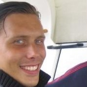 Oskar Grimlund Email