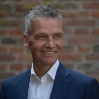 Van der Wiel Holding BV Employee Rienus de Vries's profile photo