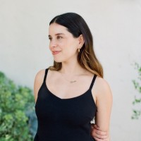 Olivia Kohn Email & Phone Number