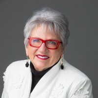 The Real Estate Group Employee Julie Davis's profile photo