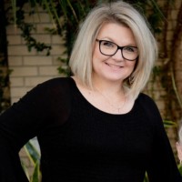 Karen Moritz Email & Phone Number
