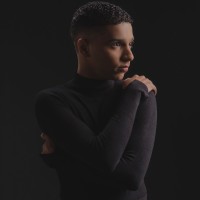 Mega Model Employee Tomas Anderson's profile photo