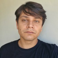 Moisés Eduardo Email