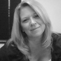 Lesa Noakes Email & Phone Number