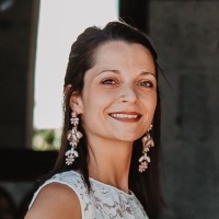 Axelle O. Email