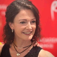 Anja Bloomfield Email