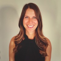 Caroline de Leon Email & Phone Number