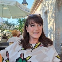 Franziska Gromzik Email