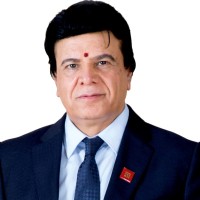 E-mail e número de telefone de Ashok Chitkara