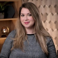 Réka Árvai Email & Phone Number