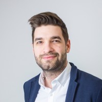 Márk Tóth Email