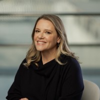 TOTVS Employee Vivian Broge's profile photo