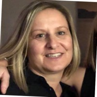 Letsgo2.com Employee Lisa Robinson's profile photo