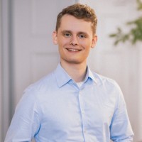 Julian Piontek Email