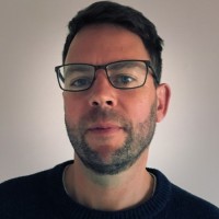 Email e telefono di Robert Hughes