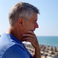 Simon Williams
