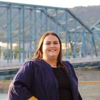 Katlyn Gravitt Email & Phone Number