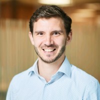 Miguël D'Hoker Email