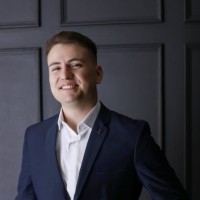 DropReal Employee Gustavo Lago's profile photo