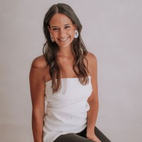Bárbara Oliveira Email