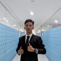 Safround Logistics 顺圆弘通物流集团 Employee Ilham Aziz's profile photo