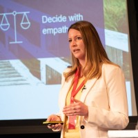 Marie-Danielle Hansen Email