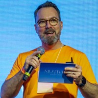 Eduardo Schwarz Email & Phone Number