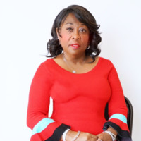 Joyce James