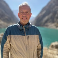 JLL Employee Simon Merry's profile photo