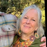 Nicola Tomlin Email & Phone Number
