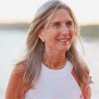 Elizabeth Marks