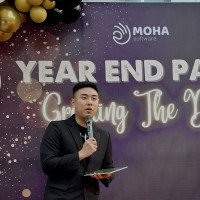 Hieu Nguyen Email