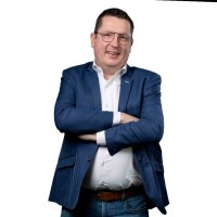 Rien Becking Email
