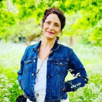Amanda Bartley Email & Phone Number