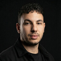 bump. Employee Léo Temsamani's profile photo
