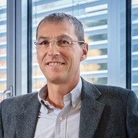 Helmut Haslauer Email