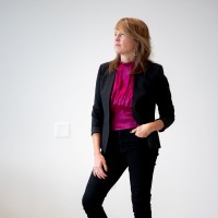 Toniic Employee Dara Parker's profile photo