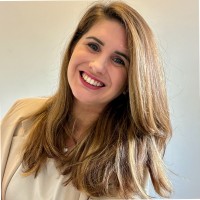 Kinga Tóth Email