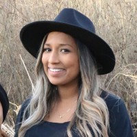 Old Navy Employee Stephany Torres's profile photo