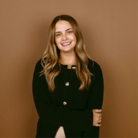 1123 Employee Emilie Faust's profile photo