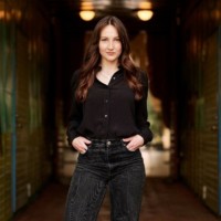 Evelyn Schreiber Email & Phone Number