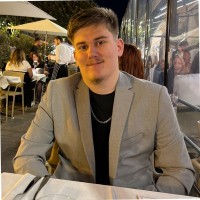 Happesmoke Cigarette électronique Employee Julian Gras's profile photo