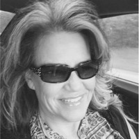 EE Sewing Inc Employee Pamela Woods's profile photo