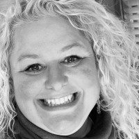 SRW Products Employee Becky Seidel's profile photo
