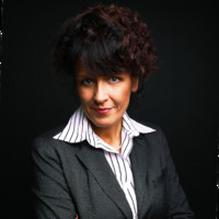 Marika Maschorov Email